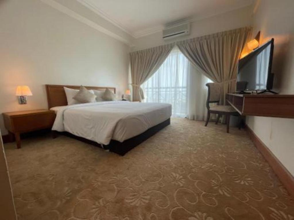 Putra Brasmana Hotel Kuala Perlis Exterior photo